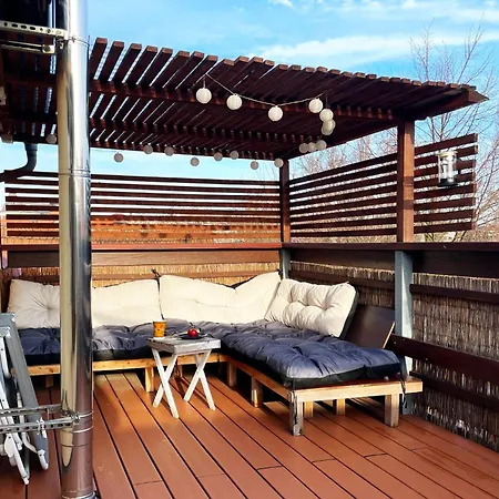 Apartment Bambus, Jungle, Dachterrasse & Bequem Bis Zentrum Radebeul