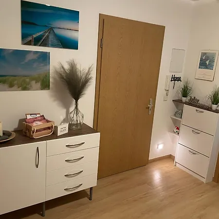 Apartment Bambus, Jungle, Dachterrasse & Bequem Bis Zentrum Radebeul
