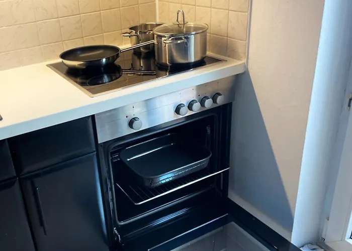 Bambus, Jungle, Dachterrasse & Bequem Bis Zentrum Appartement